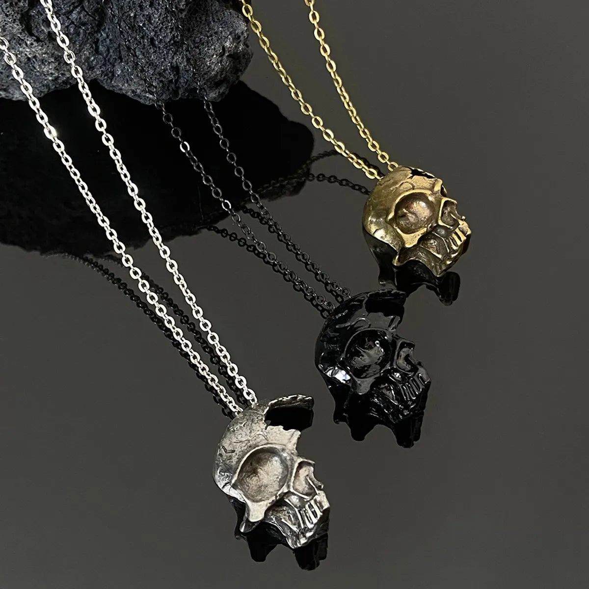 Punk Skull Alloy Hollow Out Unisex Pendant Necklace 1 Piece