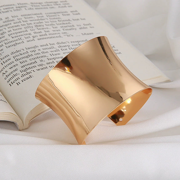 Punk Street Racket Opening Outside Concave Inside Convex Exquisite Polished Alloy Metal Bracelet With Electroplating Treatment
