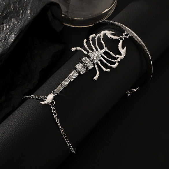 Punk Style Alloy Body Chain With Rhinestones And Animal Zodiac Pattern For Women