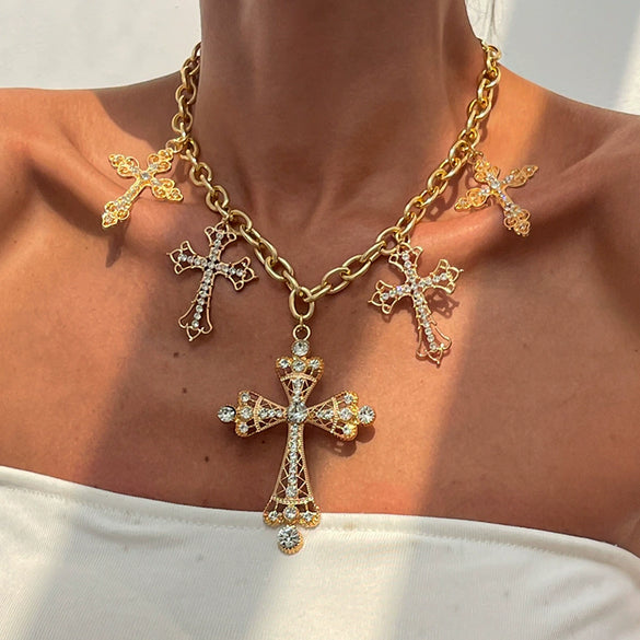 Punk Style Geometric Aluminum Chain Alloy Rhinestone Cross Pendant Necklace With Electroplating For Women