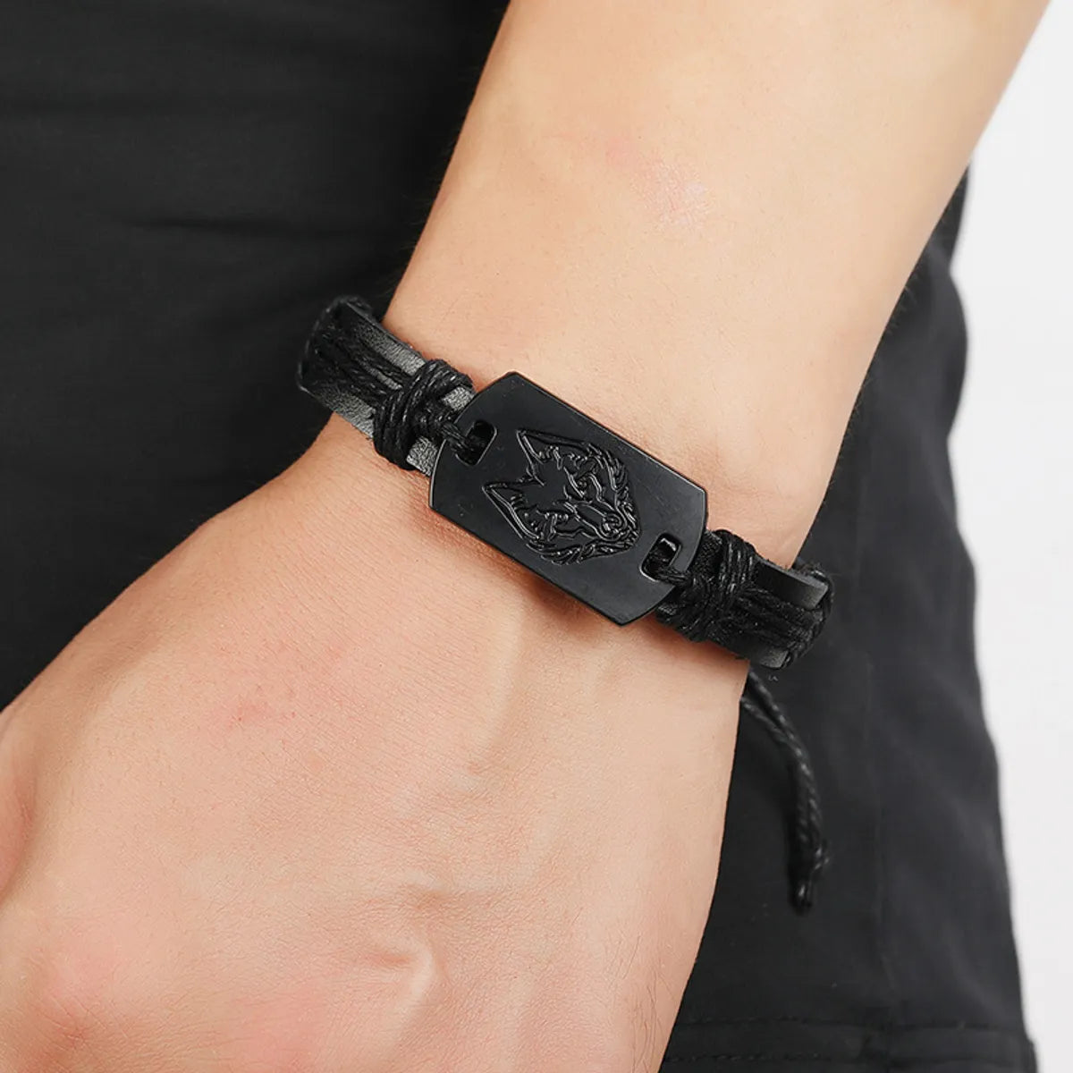 Punk Style Men'S Leather Bracelet Black Wolf Head Multi-Layer Braided Bracelet