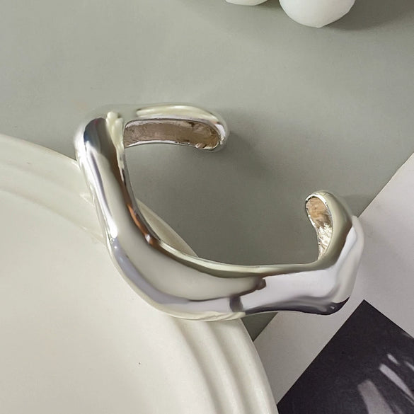 Punk Wrapped Metal Brushed Open Irregular Bracelet For Women With Electroplating Treatment