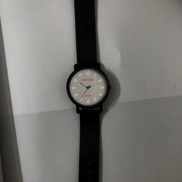 Quartz Watches Plastic Stainless Steel Round Cold Style Wholesale For Men And Women