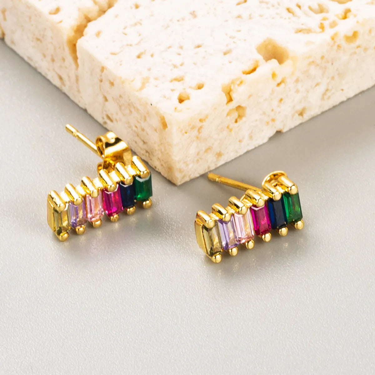 Fashion Geometric Inlaid Zircon Copper Artificial Gemstones Earrings