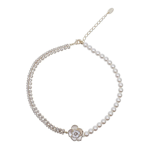 Real Gold Plated Imitation Pearl And Diamond Flower Necklace For Women Copper Pendant Clavicle Chain High Sense Niche Fashion Elegant Light Luxury High End Jewelry