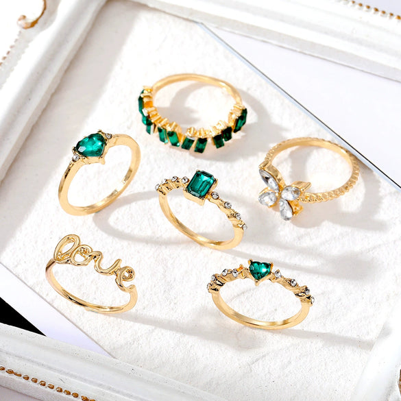 Retro Alloy Ring With Diamond Geometric And Butterfly Design