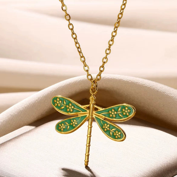 Retro Baroque Insect Fruit Stainless Steel Pendant Necklace With O Word Chain And Electroplating