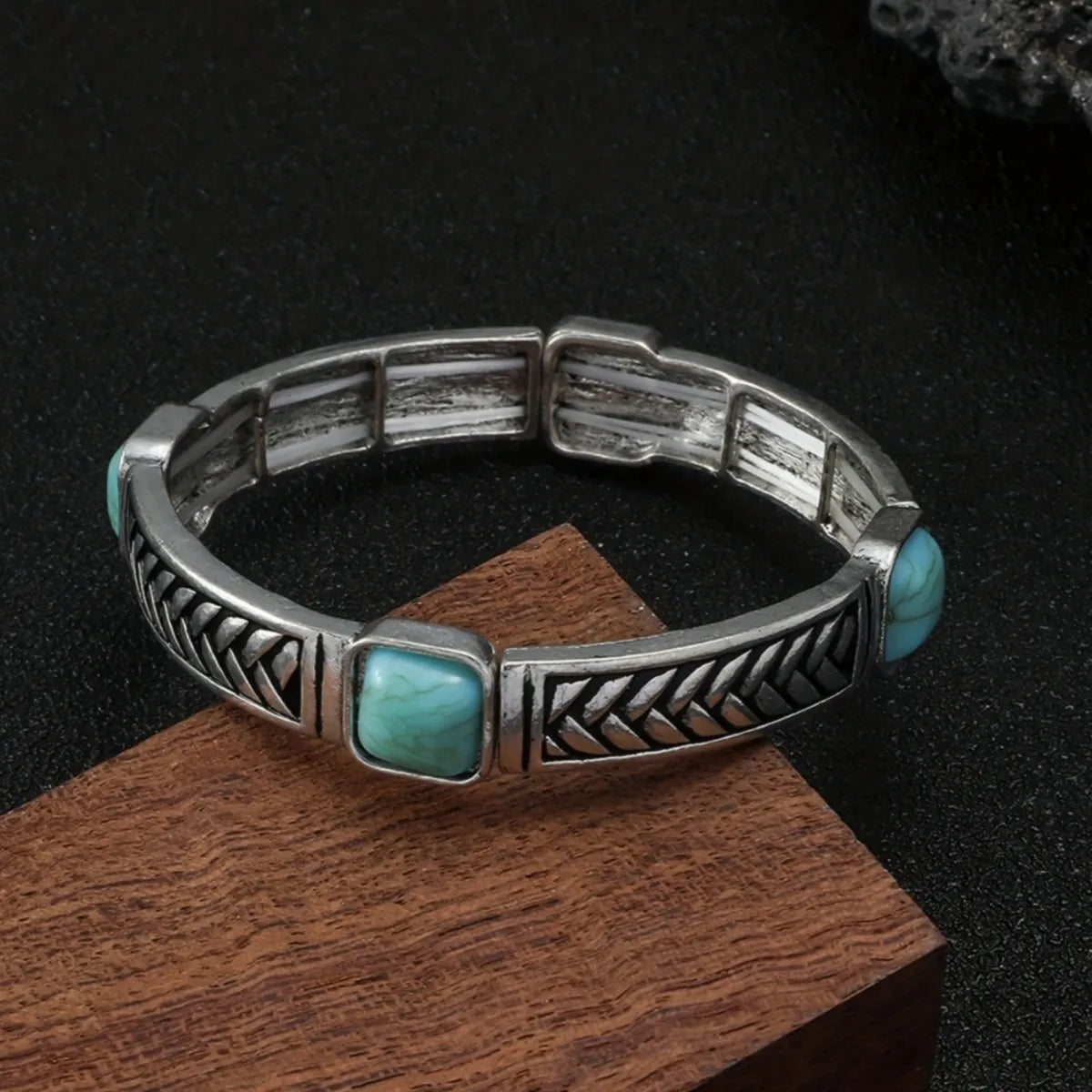 Retro Bohemian Square Alloy Plating Inlay Carving Turquoise Women'S Bangle