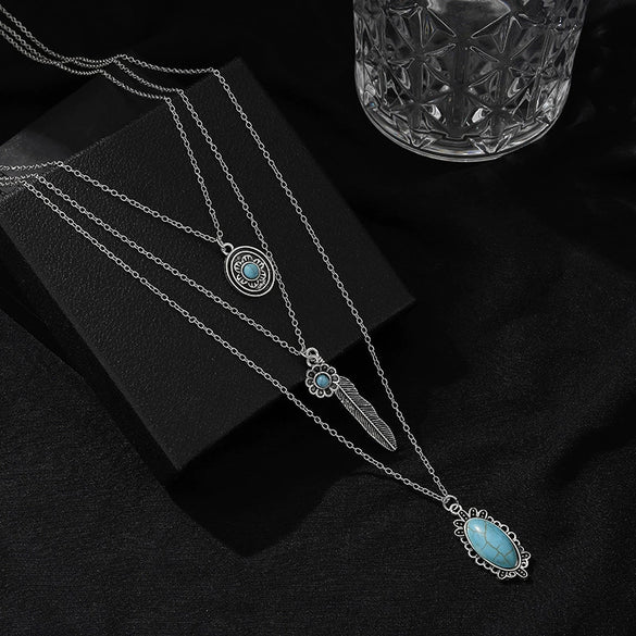 Retro Bohemian Style Turquoise Feather Carved 3 Layer Necklace With Alloy Material And Electroplating Treatment Geometric Pattern