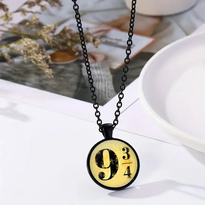 Retro British Style Number Alloy Inlay Glass Vacuum Vapor Plating Black Women'S Pendant Necklace