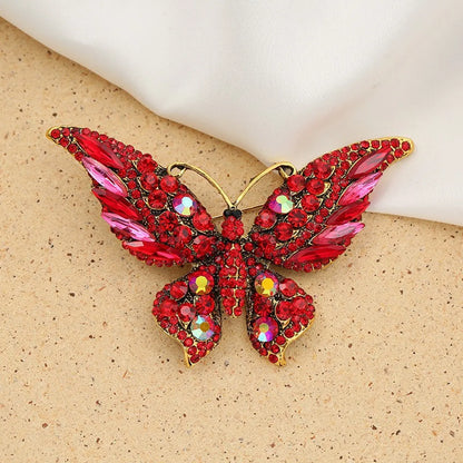 Retro Butterfly Imitation Pearl Alloy Rhinestone Women'S Brooches