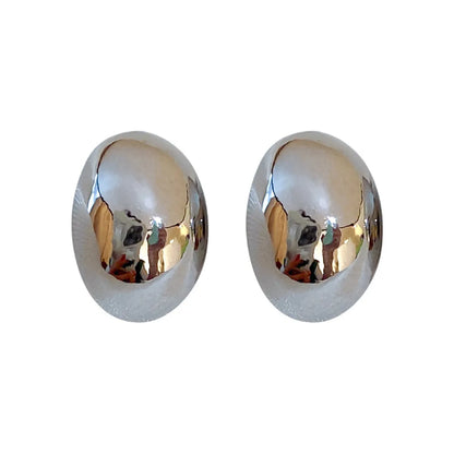 Retro C Shape Solid Color Metal Plating Women'S Earrings 1 Pair