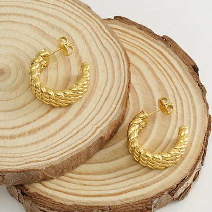 1 Pair Retro C Shape Solid Color Twist Plating Stainless Steel 18k Gold Plated Ear Studs