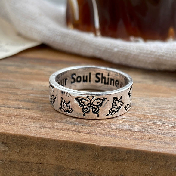 Retro Carved Butterfly Women's Ring Alloy Electroplating