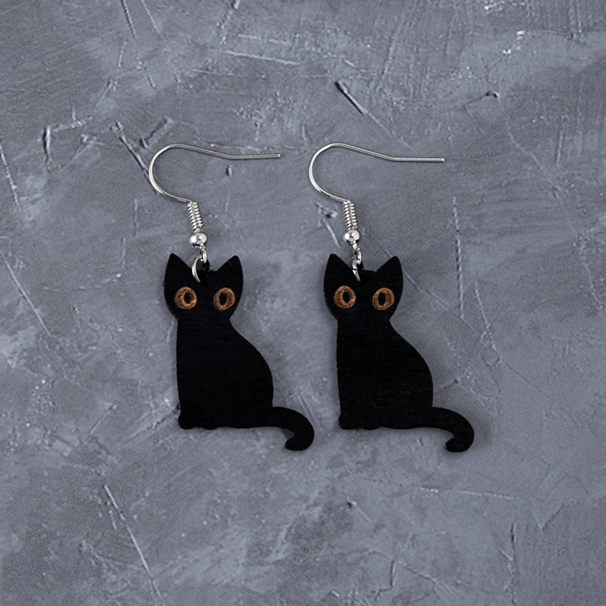 Retro Cat Wood Women's Ear Hook 1 Pair