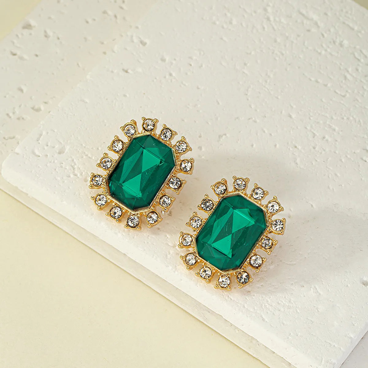 Retro Classic Style Commute Rectangle Alloy Plating Inlay Gem Zircon Women's Ear Studs