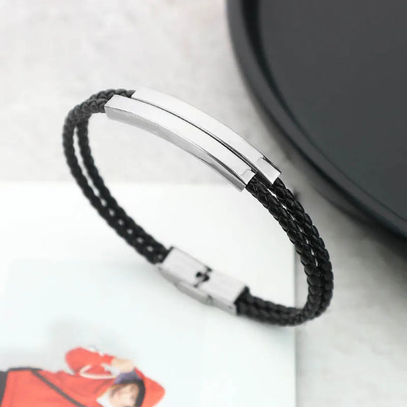 Retro Classic Style Geometric Customization Laser Engraving Pu Leather Titanium Steel Polishing Men'S Bracelets Men Cord & Leather Bracelets