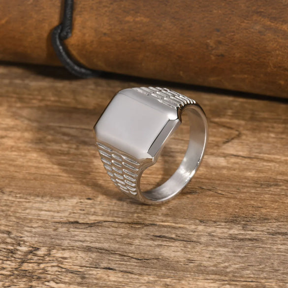 Retro Classic Style Geometric Customization Laser Engraving Titanium Steel Plating Men'S Rings Men Signet Rings