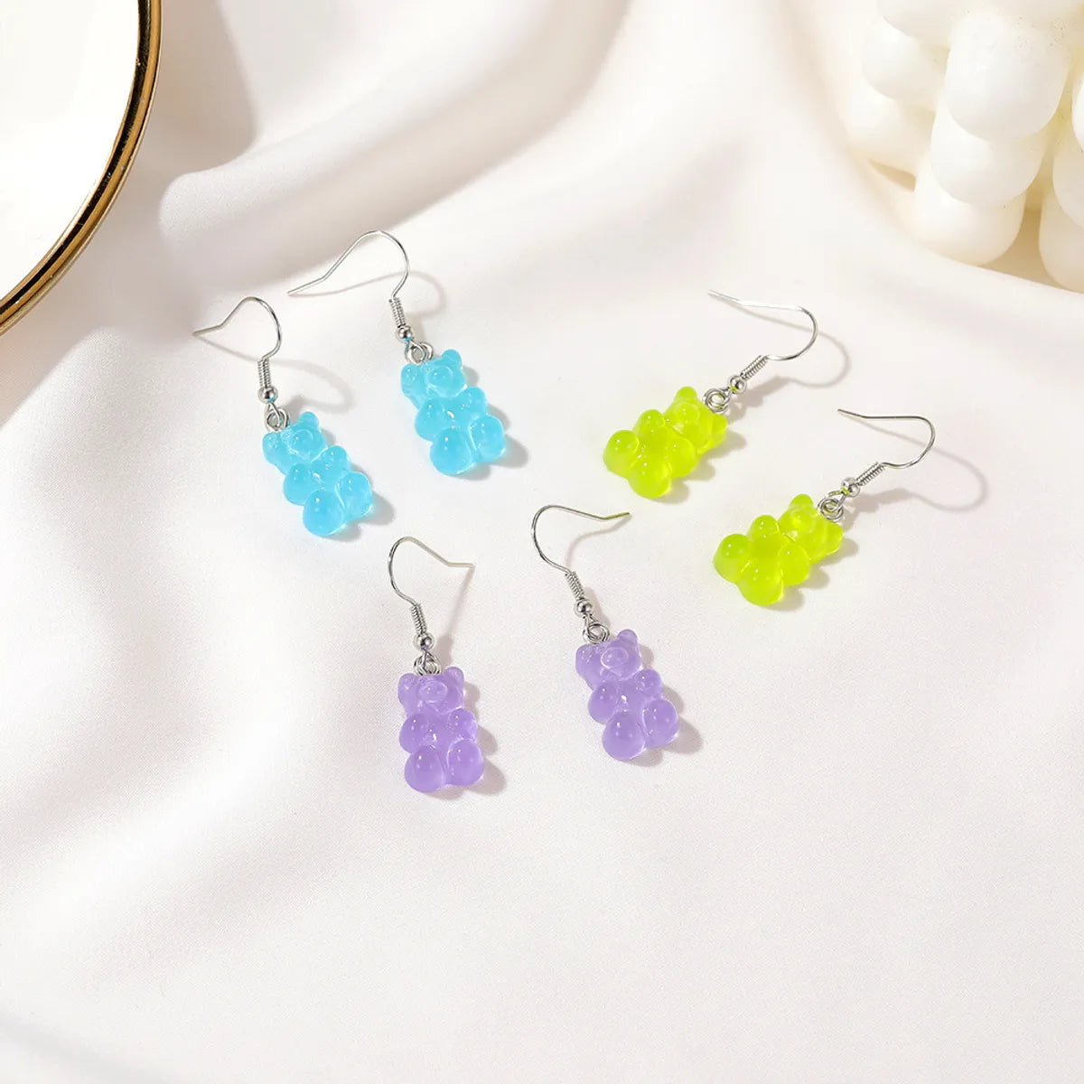 Fashion Bear Resin No Inlaid Earrings