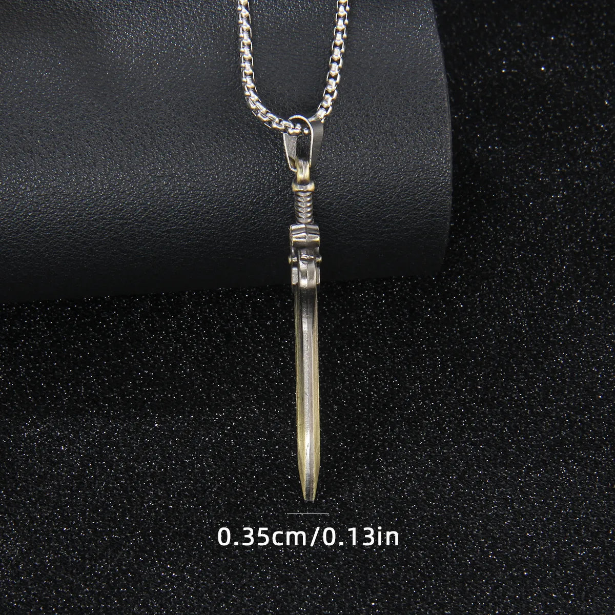 Retro Commute Sword 201 Stainless Steel Zinc Alloy Unisex Pendant Necklace