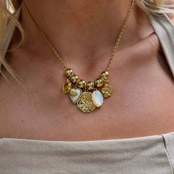 Retro Copper Bead Pendant Pearl Love Flower Necklace Electroplated