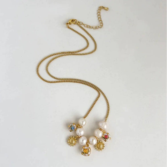 Retro Copper Bead Pendant Pearl Love Flower Necklace Electroplated