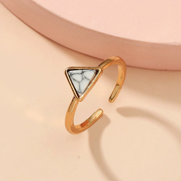Retro Creative Adjustable Open Triangle Toe Ring Alloy Turquoise Design Fashion Toe Ring For Unisex