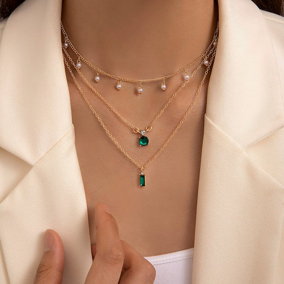 Retro Creative Multi Layer O Chain Necklace With Imitation Grandmother Blue And Green Pearls Micropaved For Women Made Of Alloy