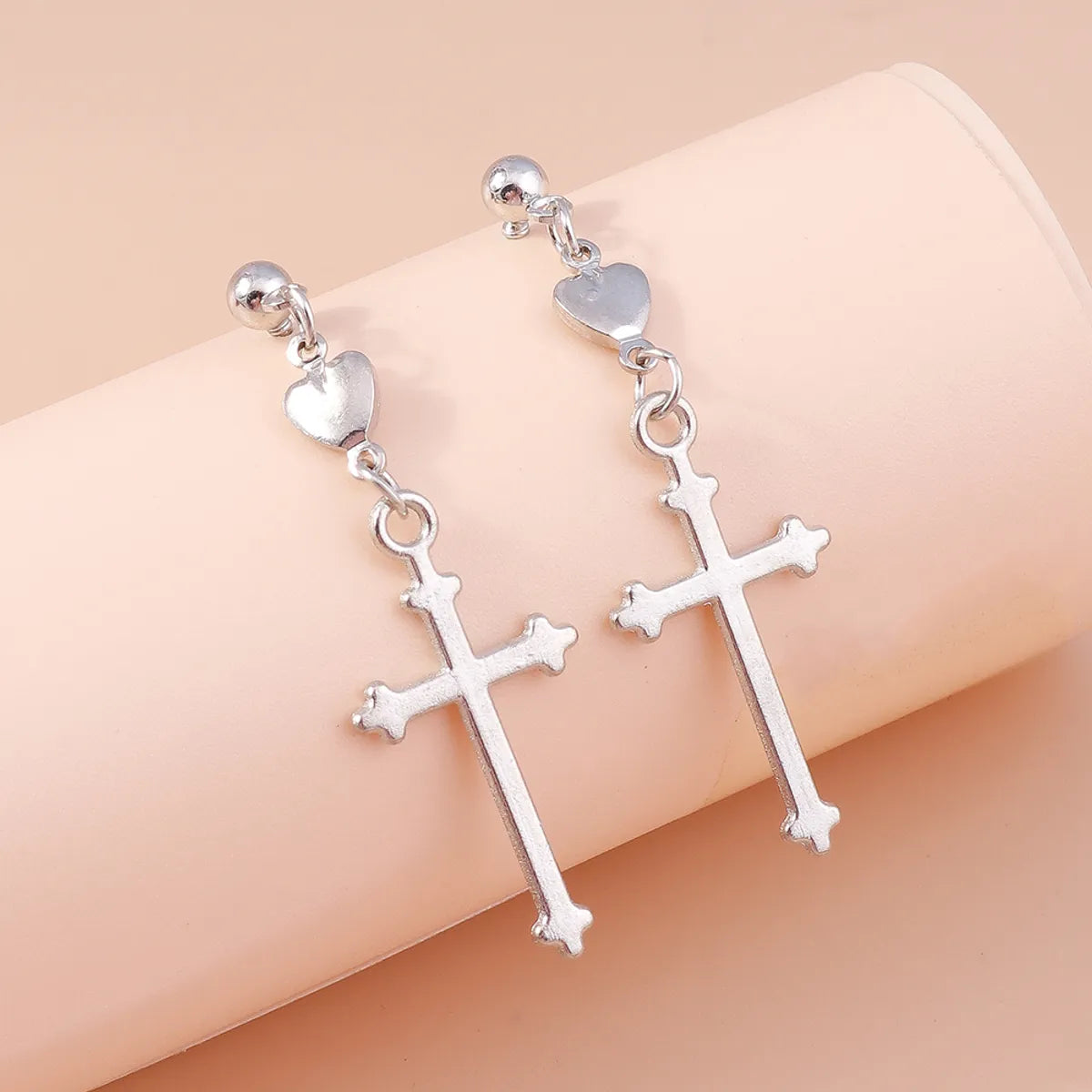 Retro Cross Heart Shape Alloy Women's Drop Earrings 1 Pair