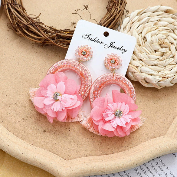 Retro Crystal Flower Big Circle Handmade Earrings For Women With Mixed Material