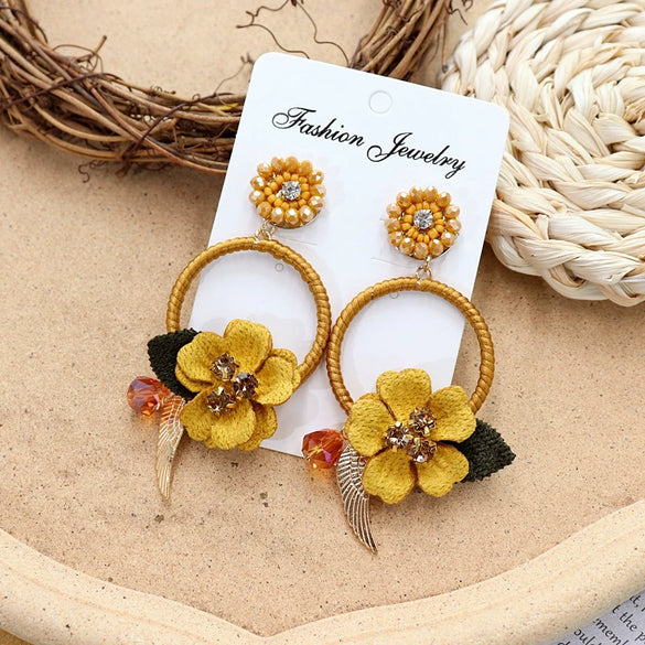 Retro Crystal Flower Big Circle Handmade Earrings For Women With Mixed Material