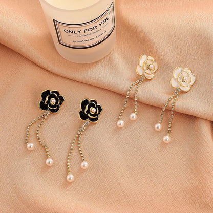 Retro Diamond Black Camellia Earrings Fashion Alloy Earrings