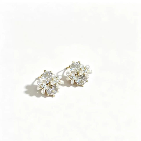 Retro Electroplated Copper Flower Clip On Earrings For Women Without Pierced Ears High End Floral Daily Accessories