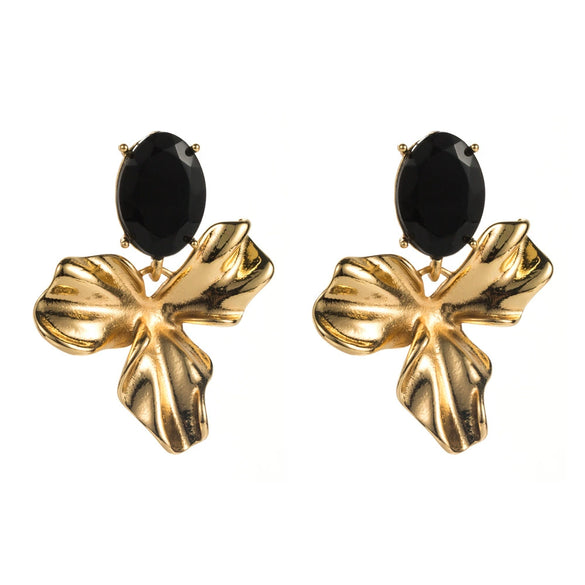 Retro Elegant Exaggerated Flower Earrings With S925 Silver Needle Alloy Resin Material And Diamond Design