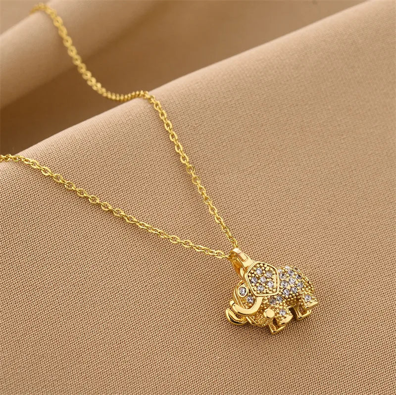 Retro Elephant Titanium Steel Rhinestone Necklace