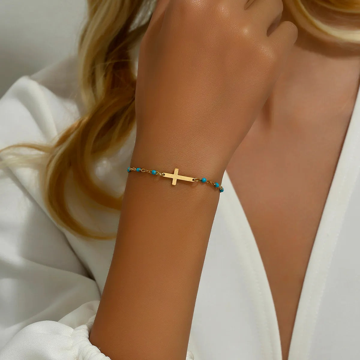 Retro Ethnic Style Commute Cross Round Palm Stainless Steel Plating 18k Gold Plated Bracelets