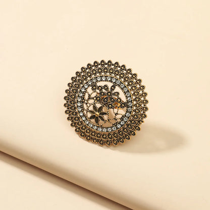 Retro Ethnic Style Round Flower Alloy Hollow Out Inlay Rhinestones Women's Open Rings