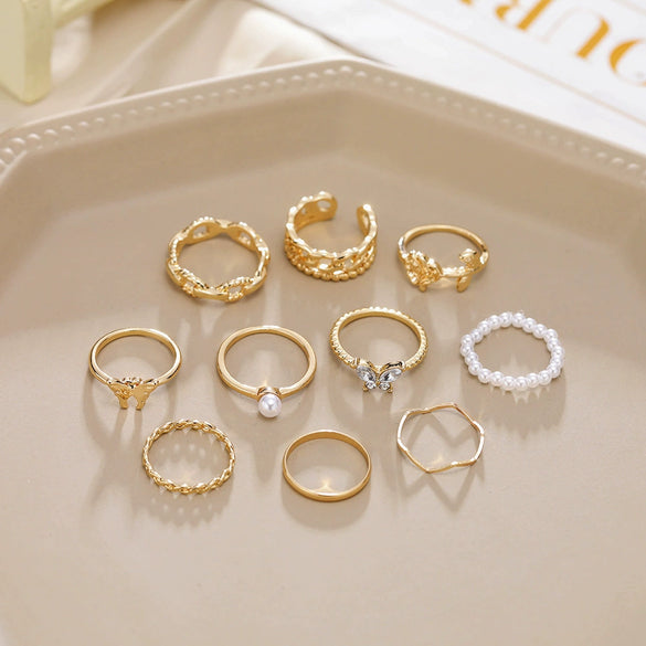 Retro European Style Alloy Ring With Gold Diamond Butterfly Pearl Hollow Geometric Design And Electroplating Treatment