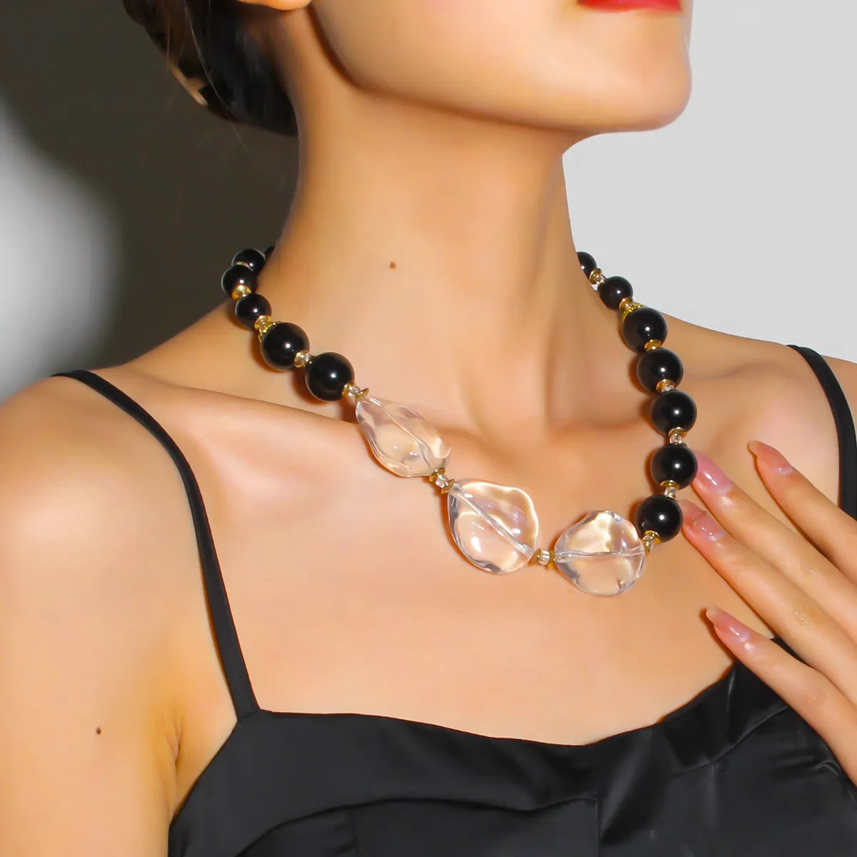 Retro Exaggerated Color Block Plastic Resin Irregular Women's Necklace