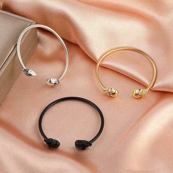 Retro Exaggerated Gothic Skull Alloy Bracelet For Women And Men With Electroplating