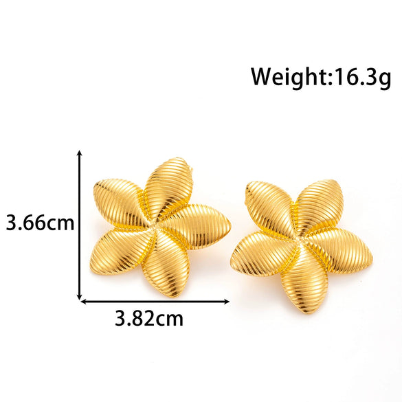 Retro Exaggerated Petal Irregular Titanium Steel Earrings For Girls With Electroplating And Flower Design