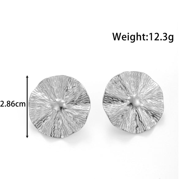 Retro Exaggerated Petal Irregular Titanium Steel Earrings For Girls With Electroplating And Flower Design