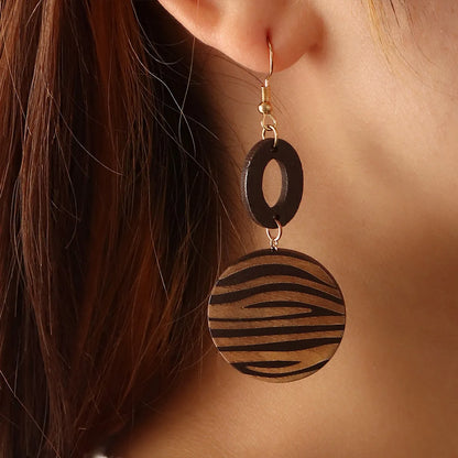 Geometric Wood No Inlaid Earrings