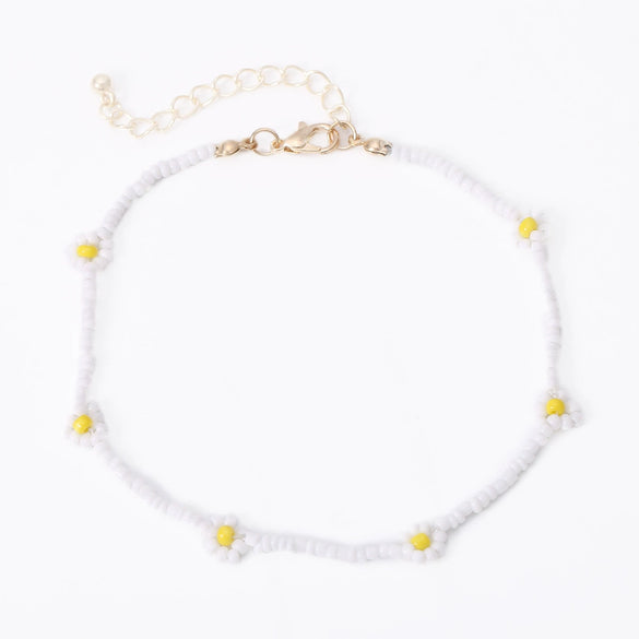Retro Floral Geometric Beaded Necklace With Resin And Plastic Rice Bead Woven Flower Design