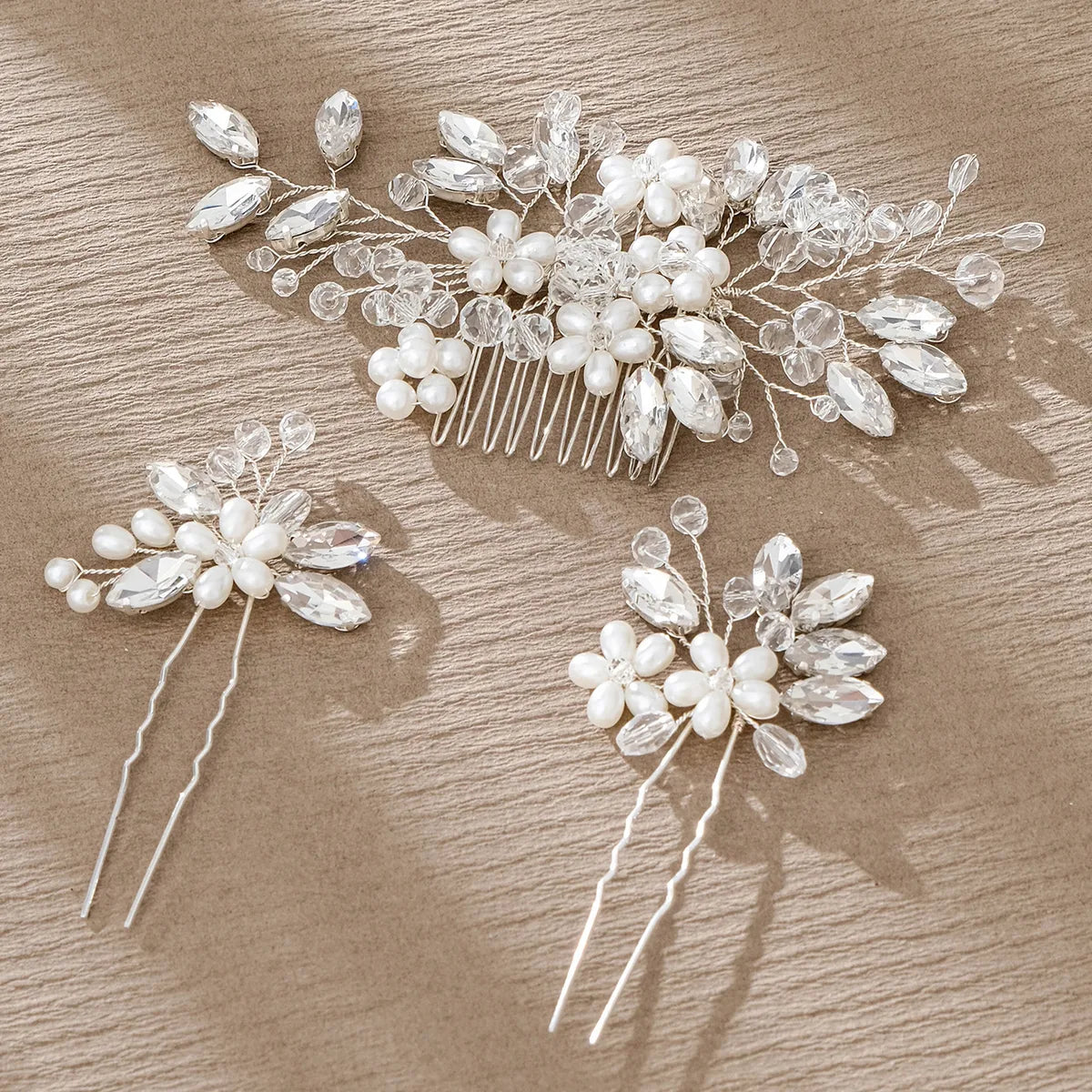 Retro Flower Alloy Inlay Rhinestones Hairpin