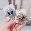 Retro Flower Alloy Plating Inlay Artificial Gemstones Women'S Brooches