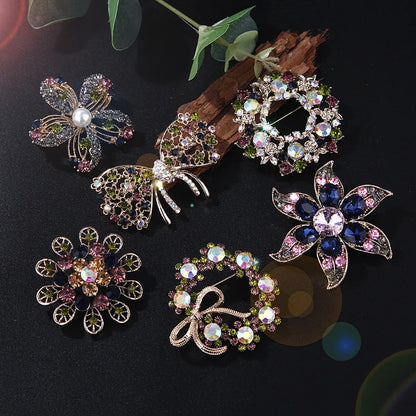 Retro Flower Bow Knot Alloy Inlay Artificial Pearls Rhinestones Women'S Brooches