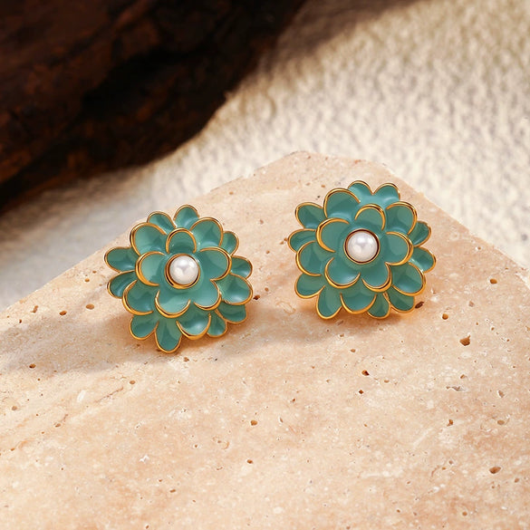 Retro Flower Pattern Goldplated Stainless Steel 18K Dripping Oil Inlaid Imitation Pearl Earrings For Women