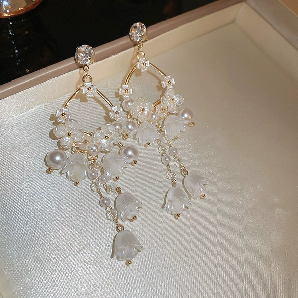 Retro Flower Tassel Pearl U Shaped Earrings For Women Set With Pearls Little Fresh Style