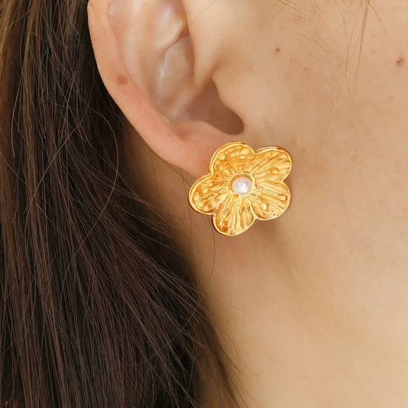 Retro Flower 316L Stainless Steel Electroplated Earrings For Women